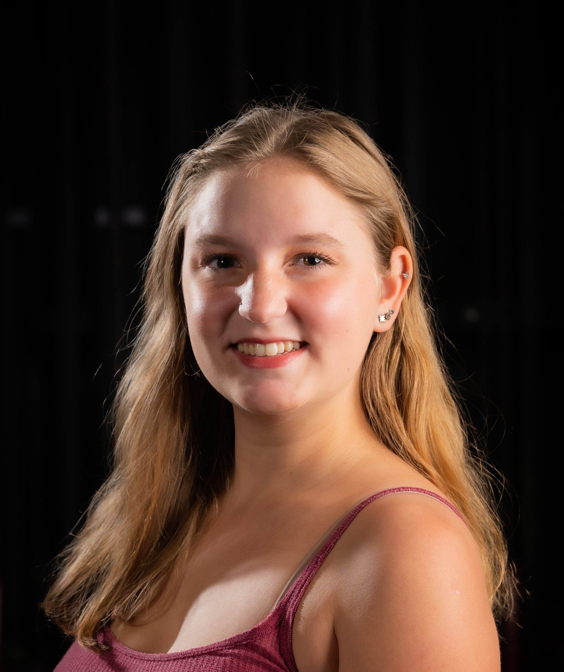 Art Major Headshots<br />
September 15, 2023